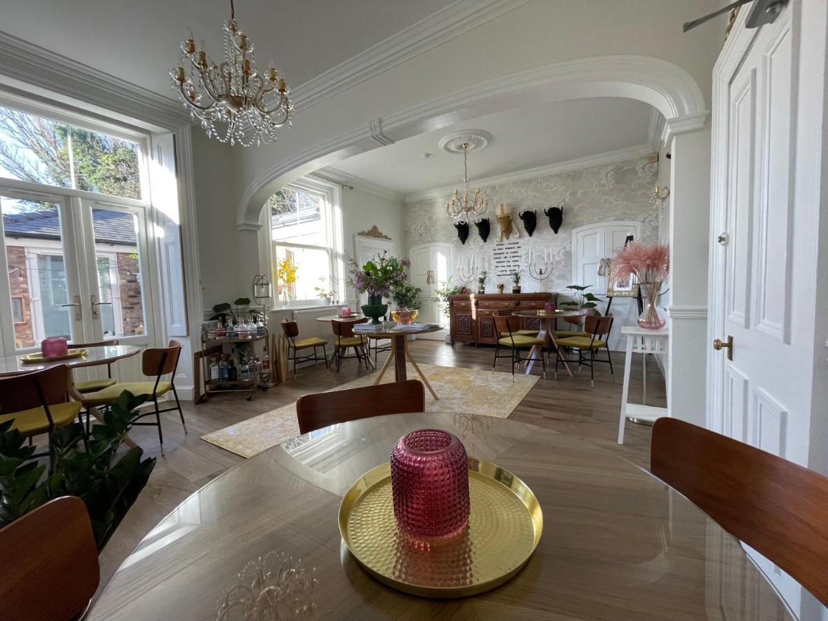 The Bishop And The Bison Bed and Breakfast York Exteriör bild