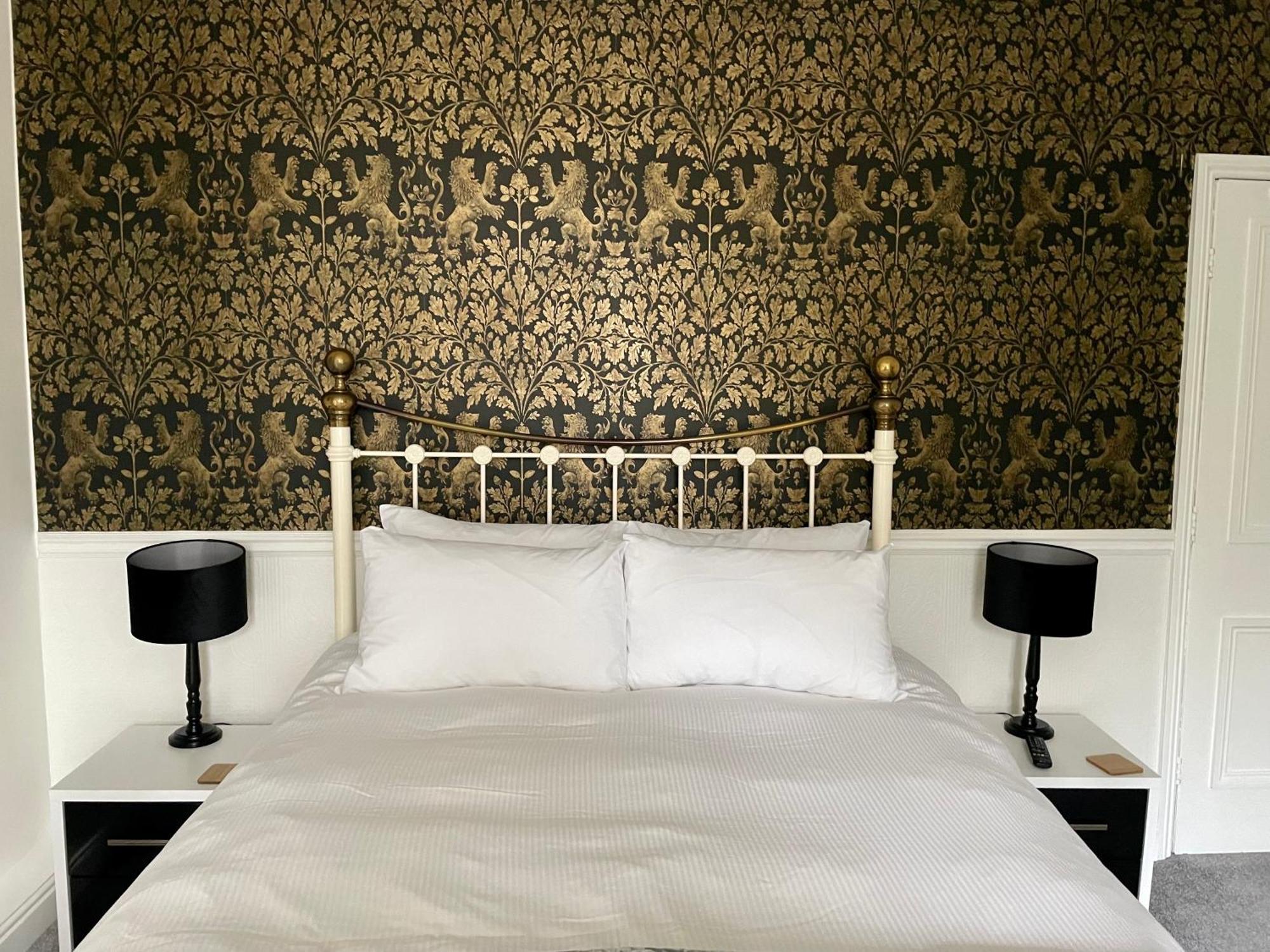 The Bishop And The Bison Bed and Breakfast York Rum bild